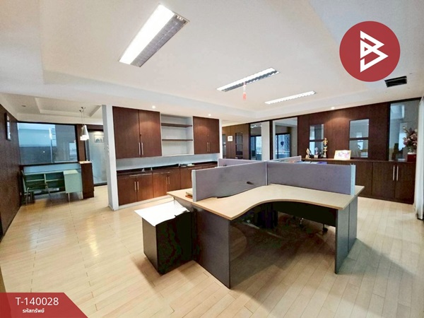 ขายอาคารสำนักงานพร้อมที่ดิน โอกาสการลงทุนอันทรงคุณค่าใจกลางเมืองชลบุรี พร้อมใช้งานทันที โทร 094-9912595